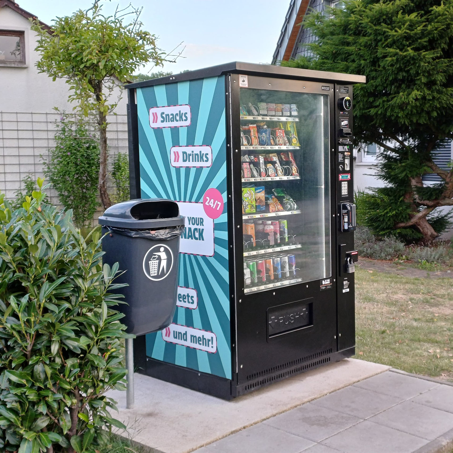 Beklebung eines Snackautomaten von Get Your Snack